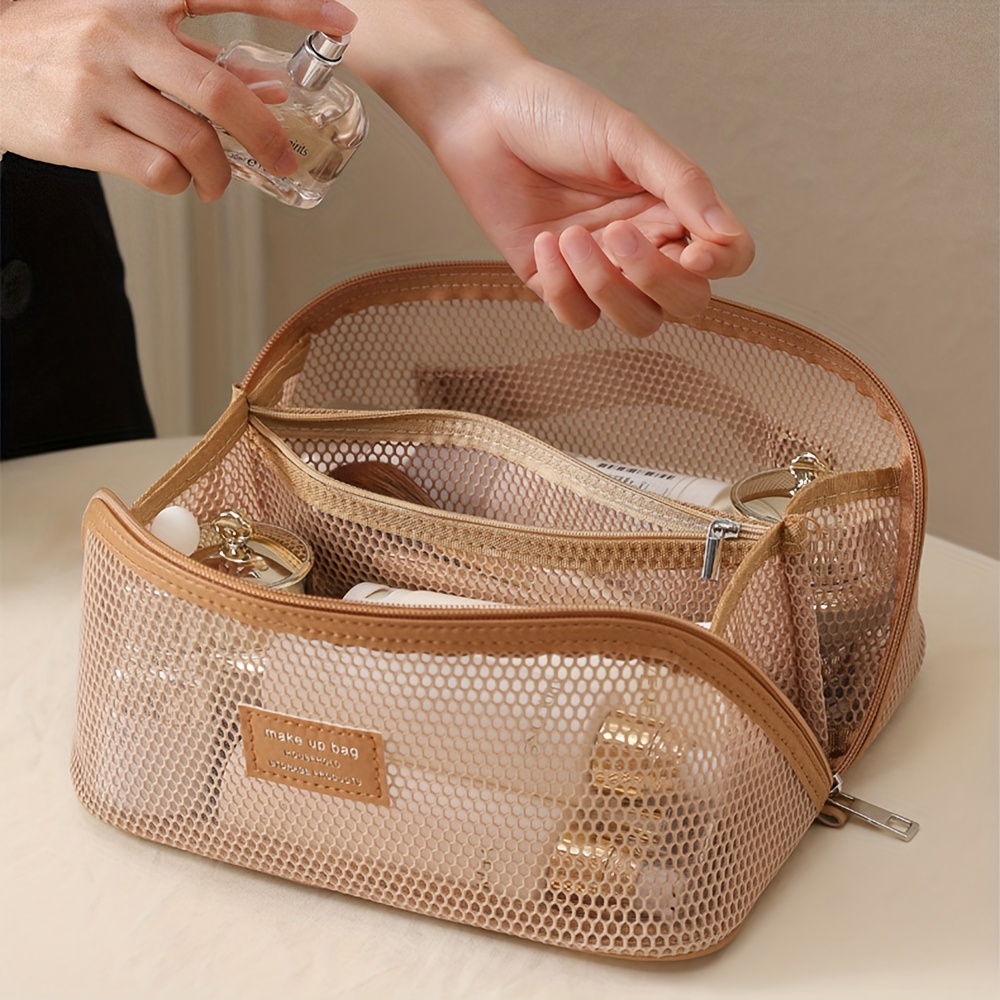 Vrouwelijke make-up organizer  - Luxury Skincare Samples recensie en prijs